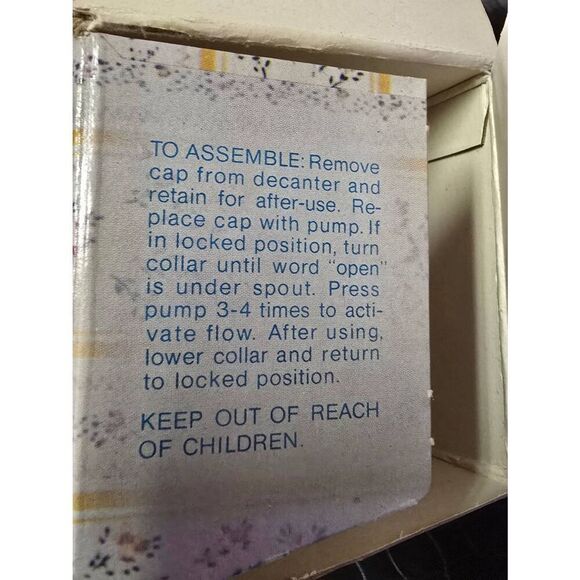 Vintage Avon Country Style Coffee Pot Lotion - Picture 5 of 5